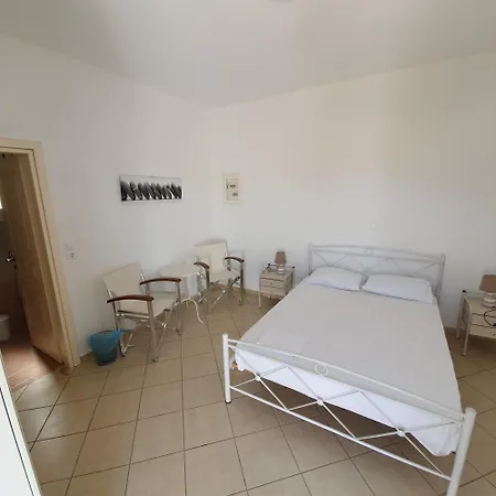 Agiassos Naxos Apartments Room photo