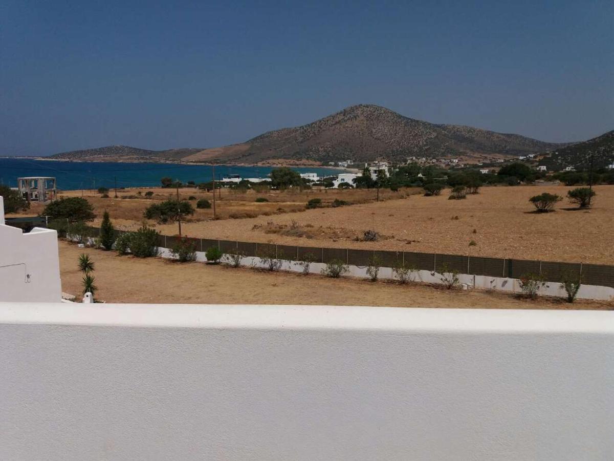 Naxos * Agiassos